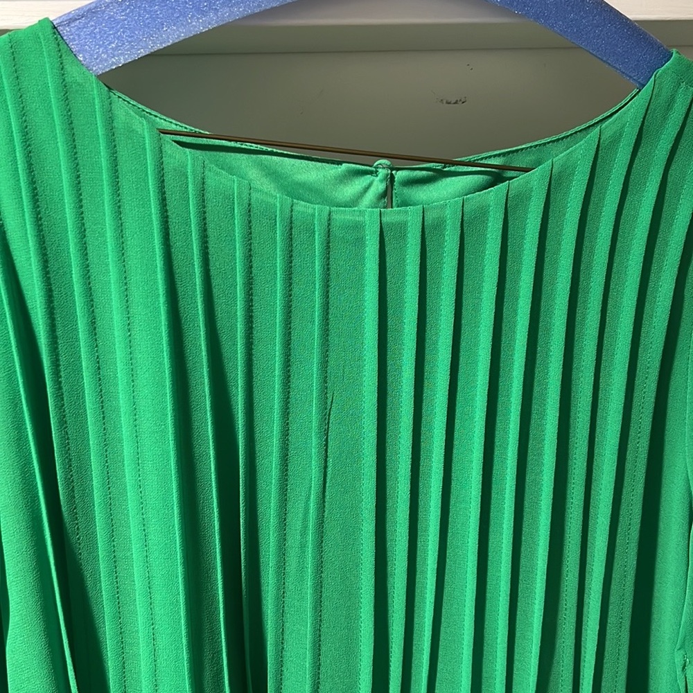 Dkny Pleated Shift Dress (Solid Green) - image 4